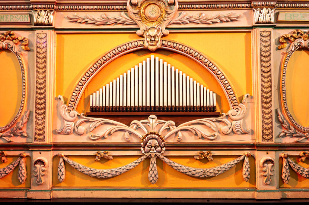 Detail van kermisorgel de Dubbele Ruth