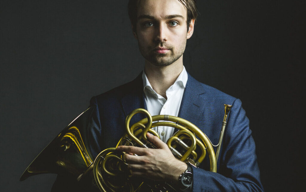 Foto van hoornist Mees Vos