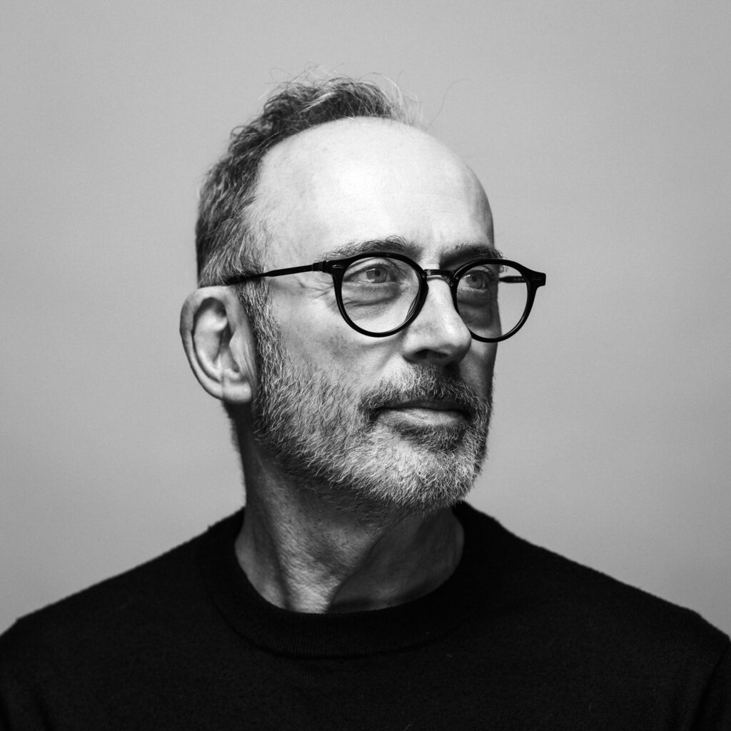 Portretfoto van Nol Havens