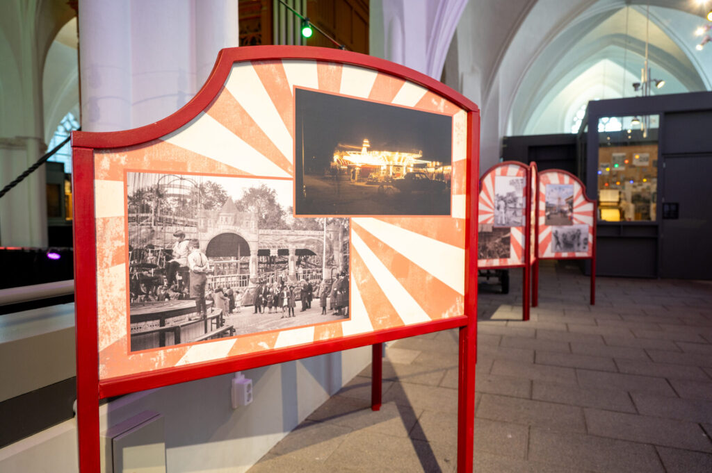 Foto-expositie met oude foto's van de kermis in Utrecht