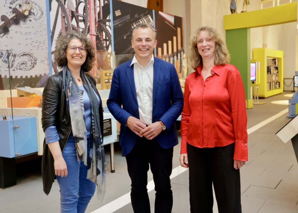 Girls Day: Aukje Kuypers, Mark Harbers en Marian van Dijk